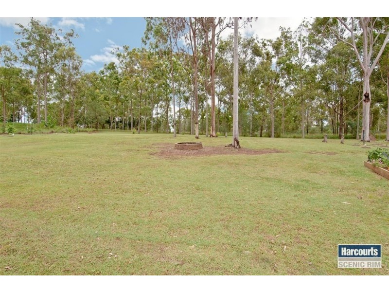 11 Apollo Court, Cedar Vale QLD 4285
