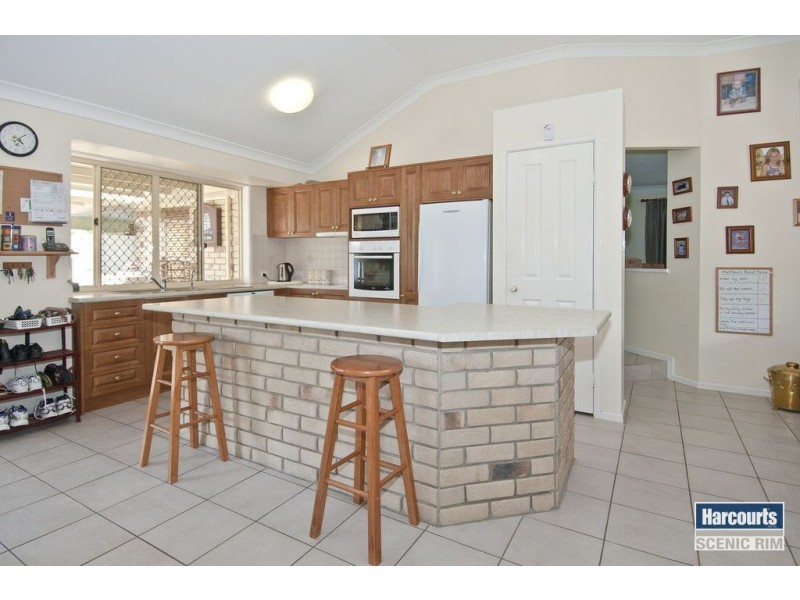 North Maclean QLD 4280