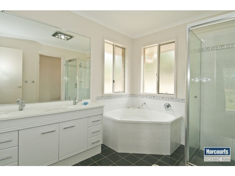 23 Ibyana Court, Jimboomba QLD 4280