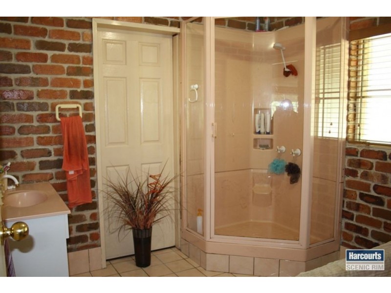 20 Cattle Camp Crt, Jimboomba QLD 4280