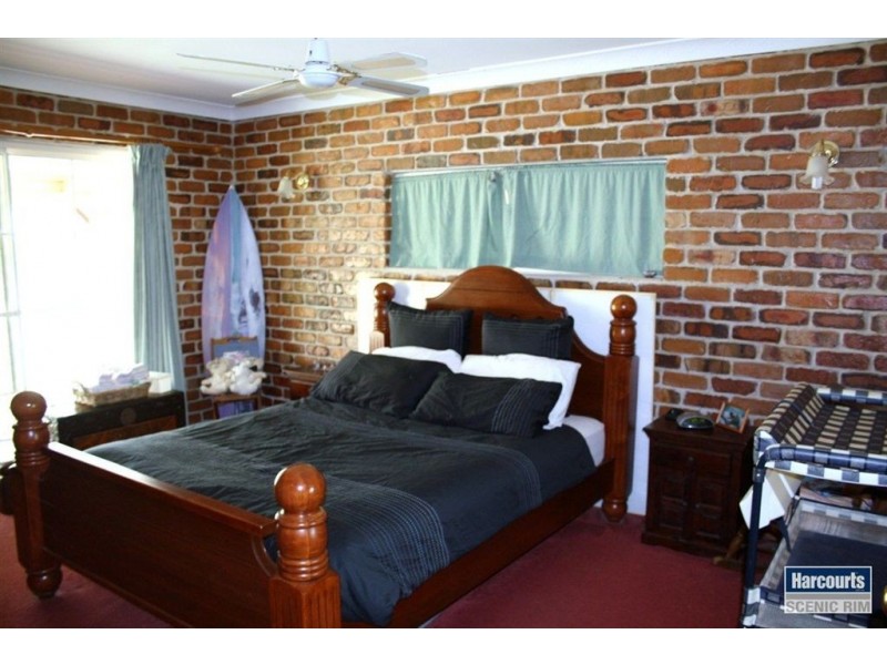 20 Cattle Camp Crt, Jimboomba QLD 4280