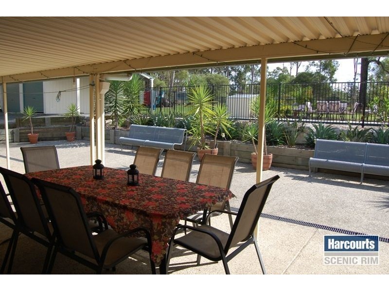 5 Jackeroo Ct, Jimboomba QLD 4280