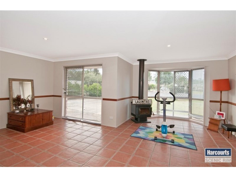 19 Butternut Crt, Jimboomba QLD 4280