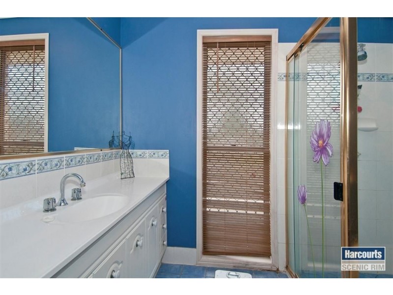 19 Butternut Crt, Jimboomba QLD 4280