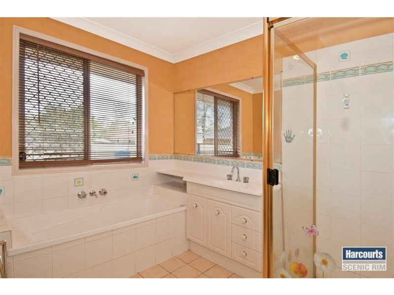 19 Butternut Crt, Jimboomba QLD 4280