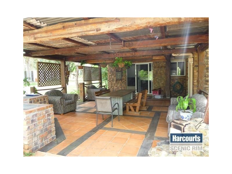 965 Stockleigh Rd, Jimboomba QLD 4280