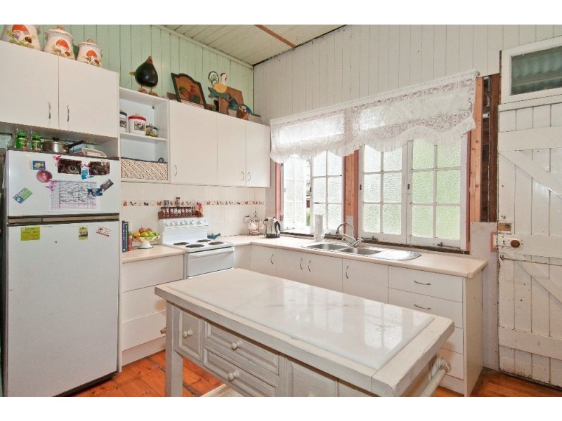 250 Hotz Rd, Jimboomba QLD 4280