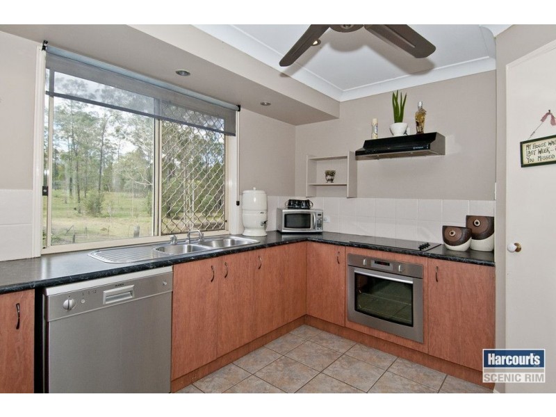 37 Rosella Crt, Jimboomba QLD 4280
