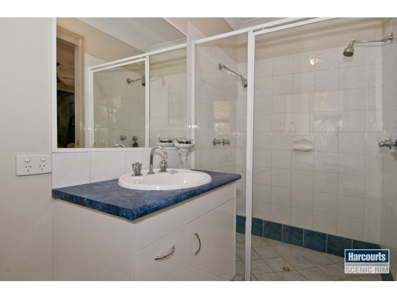 37 Rosella Crt, Jimboomba QLD 4280