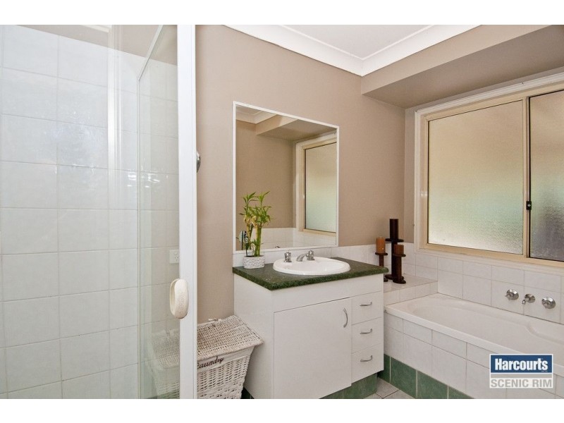 37 Rosella Crt, Jimboomba QLD 4280