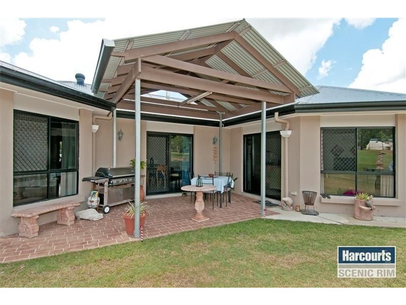 8 Overlander Ct, Jimboomba QLD 4280