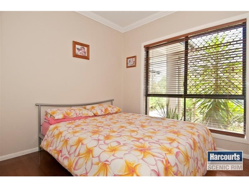 8 Overlander Ct, Jimboomba QLD 4280