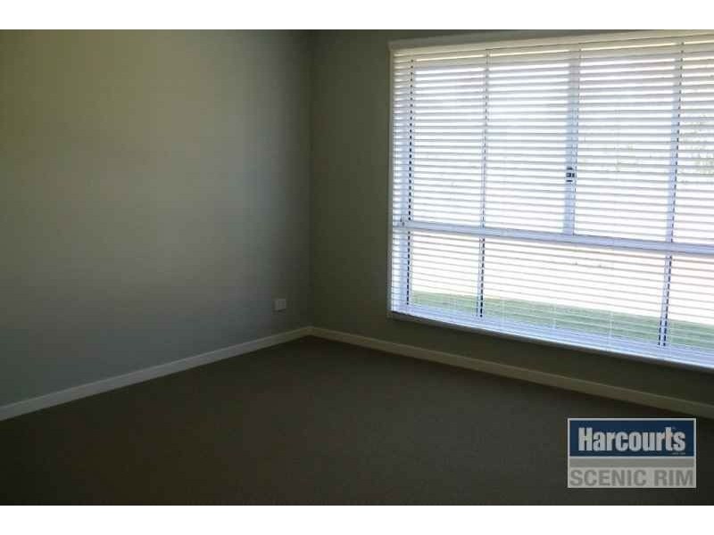 73 Manning St, Jimboomba QLD 4280