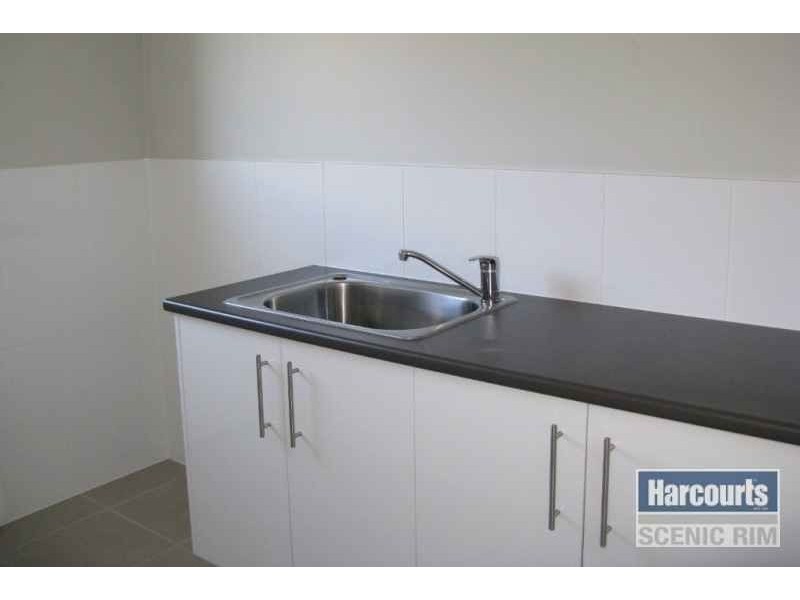 73 Manning St, Jimboomba QLD 4280