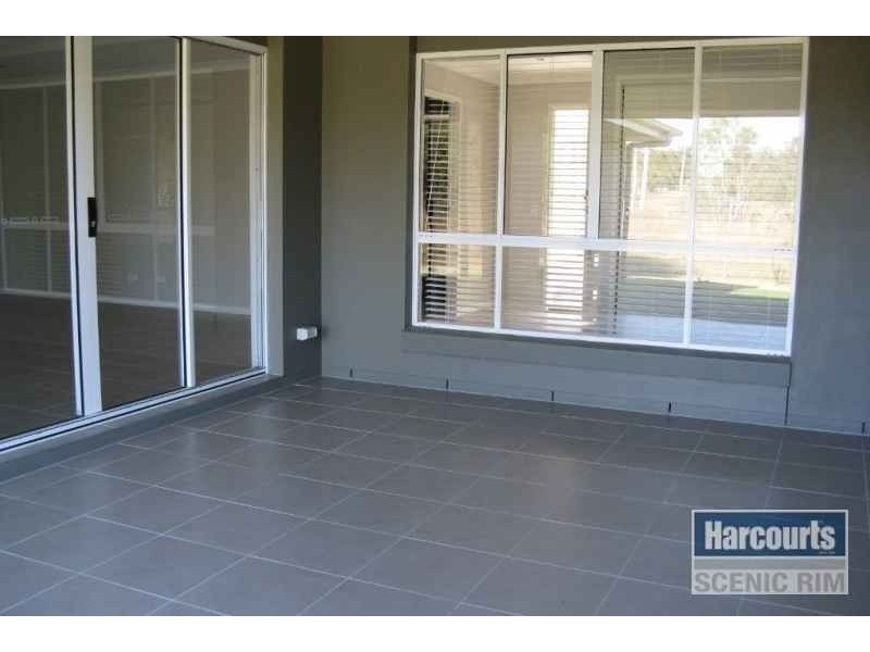73 Manning St, Jimboomba QLD 4280