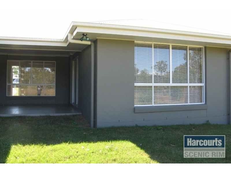 73 Manning St, Jimboomba QLD 4280