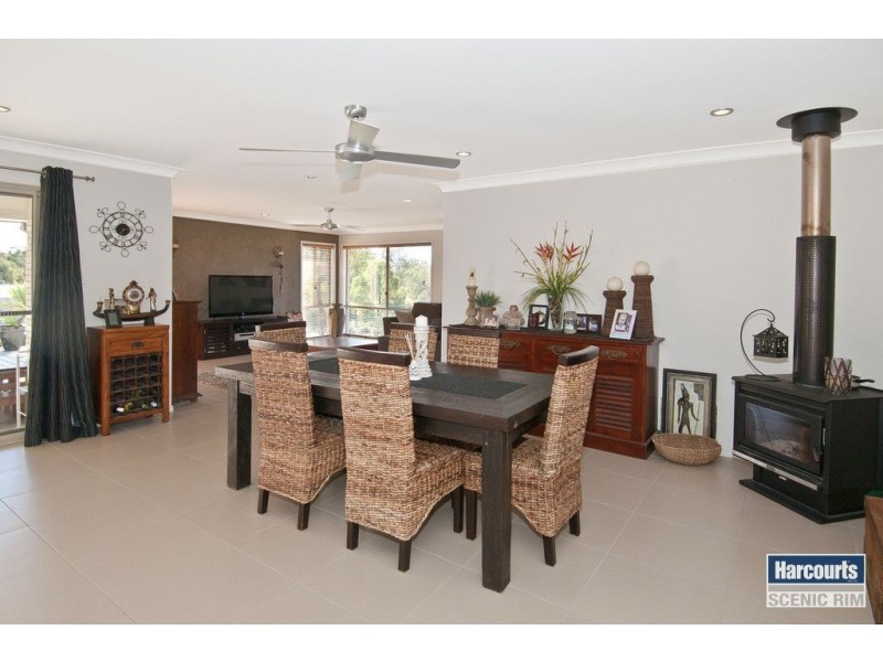 25 Maggie Crt, Cedar Vale QLD 4285