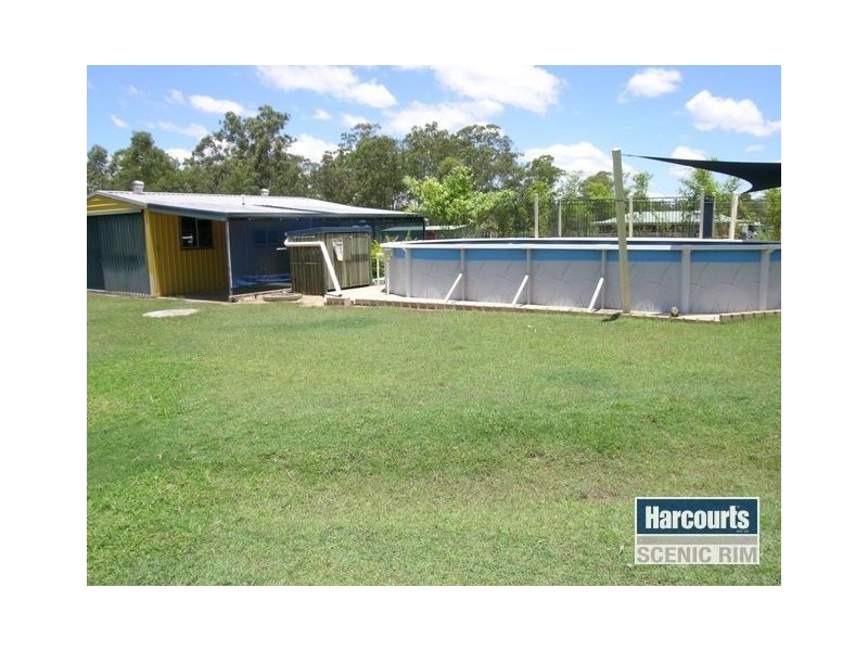 13 Gracelands Drive, North Maclean QLD 4280