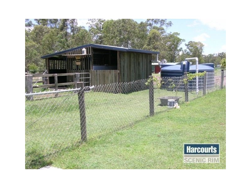 13 Gracelands Drive, North Maclean QLD 4280