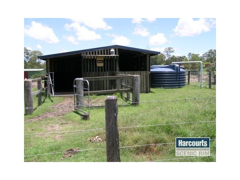 13 Gracelands Drive, North Maclean QLD 4280
