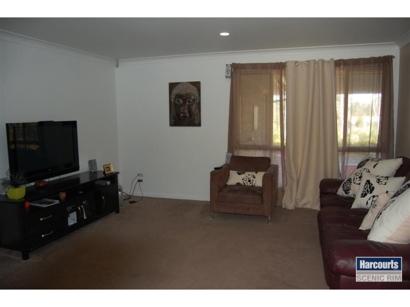 622 Silverwood Drive, Jimboomba QLD 4280