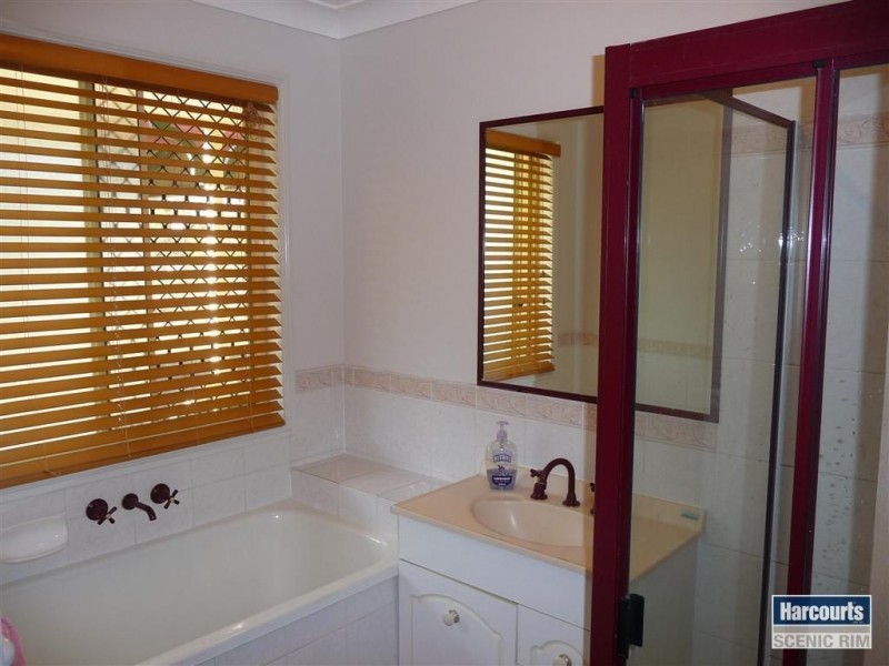 47 Myrtle Rd, Jimboomba QLD 4280