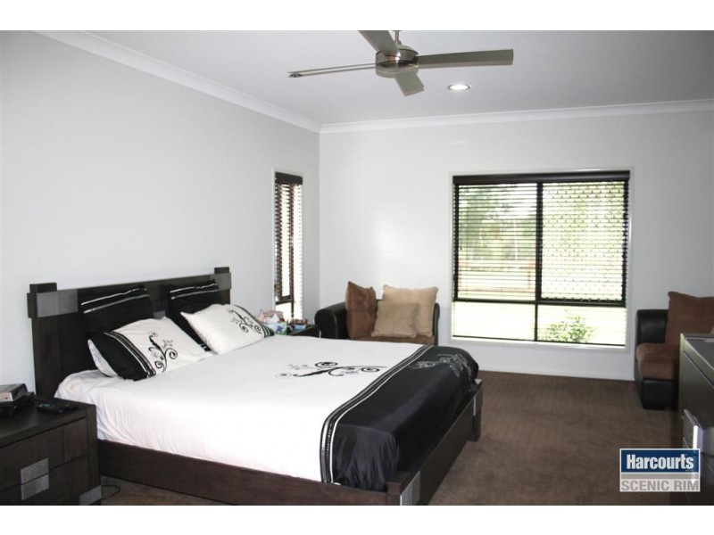 5-7 The Bluff Court, Cedar Vale QLD 4285