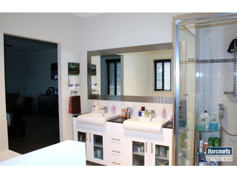 5-7 The Bluff Court, Cedar Vale QLD 4285