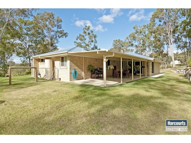 106 John Collins Drive, Mundoolun QLD 4285