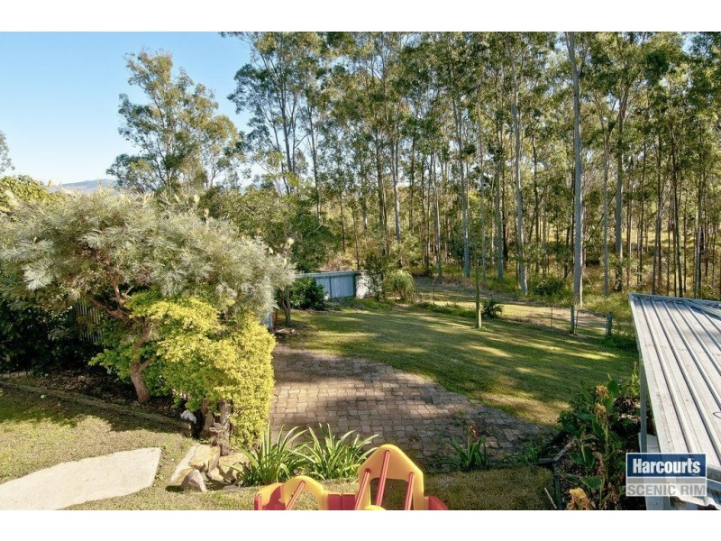 7 Lakeside Court, Beaudesert QLD 4285