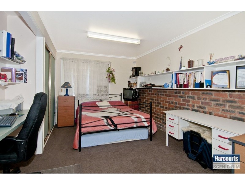 7 Lakeside Court, Beaudesert QLD 4285