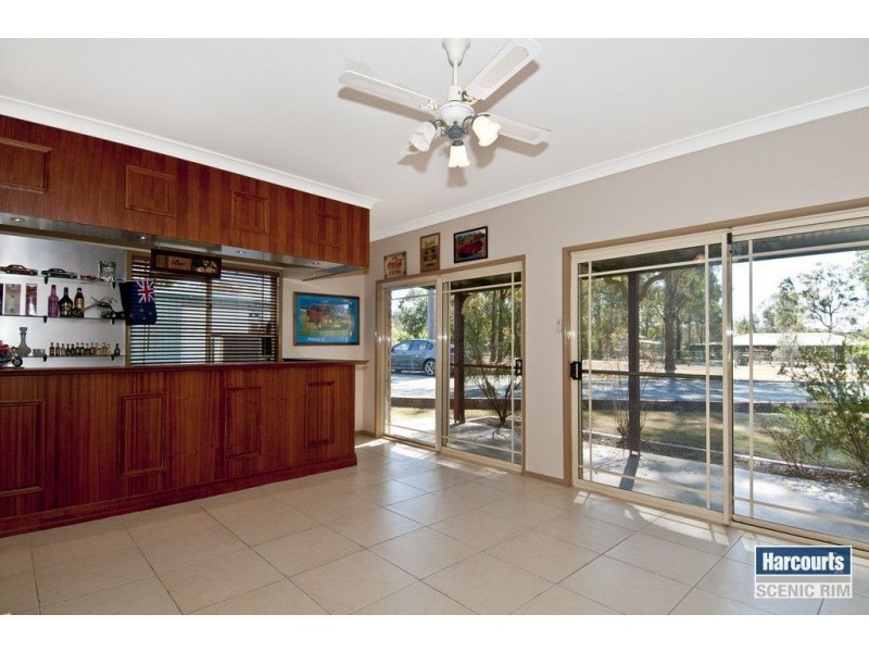19 Glenlogan Ct, Jimboomba QLD 4280