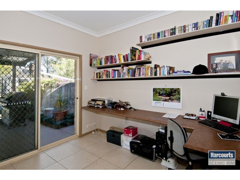 19 Glenlogan Ct, Jimboomba QLD 4280