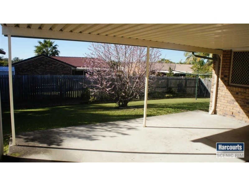 61 Julie Street, Crestmead QLD 4132