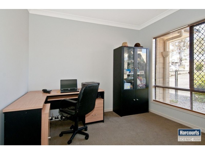 15 Ibyana Crt, Jimboomba QLD 4280