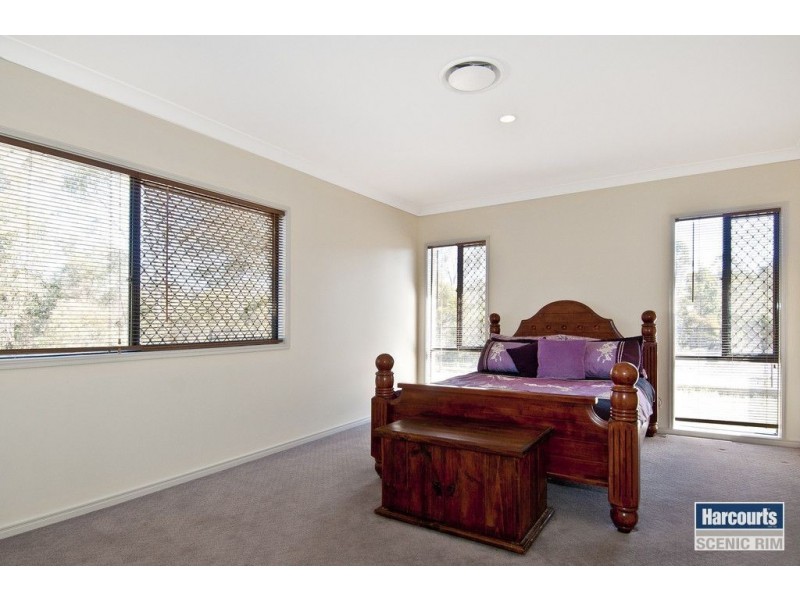 15 Ibyana Crt, Jimboomba QLD 4280