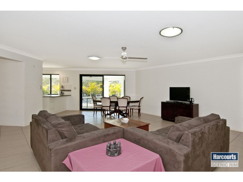 2 Mississippi St, Jimboomba QLD 4280