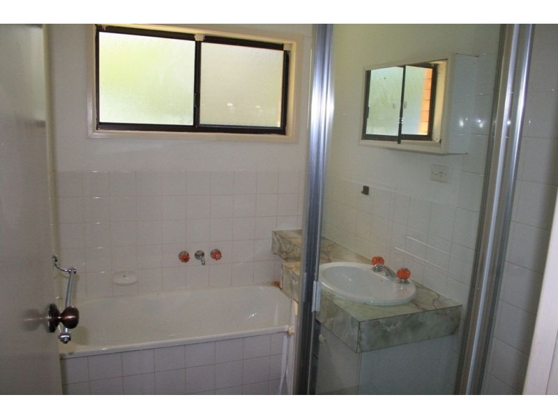 272 Clifton Drive, North Maclean QLD 4280