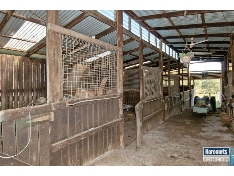 90 Lancebark Rd, Jimboomba QLD 4280