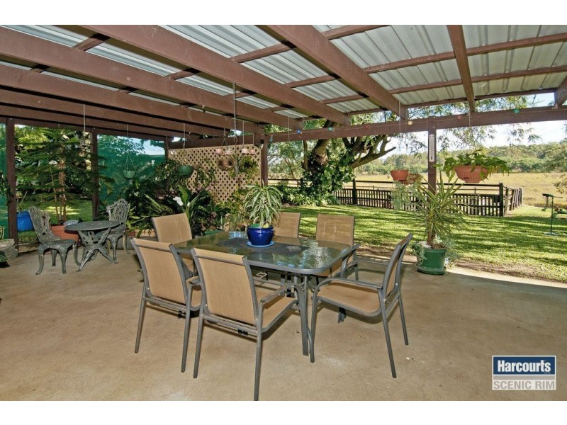 90 Lancebark Rd, Jimboomba QLD 4280
