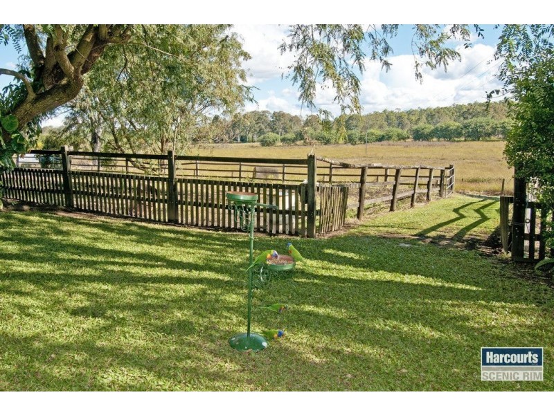90 Lancebark Rd, Jimboomba QLD 4280