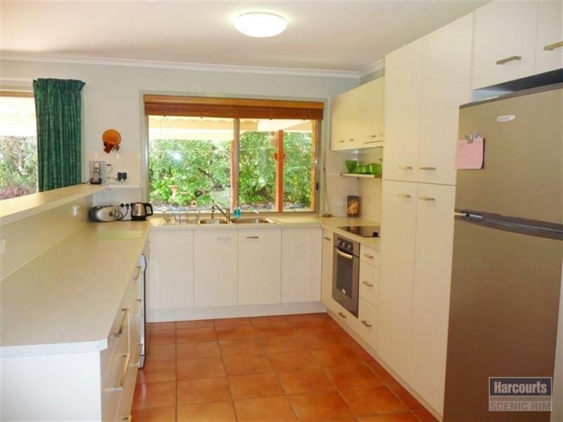 262 Kurrajong Road, Jimboomba QLD 4280