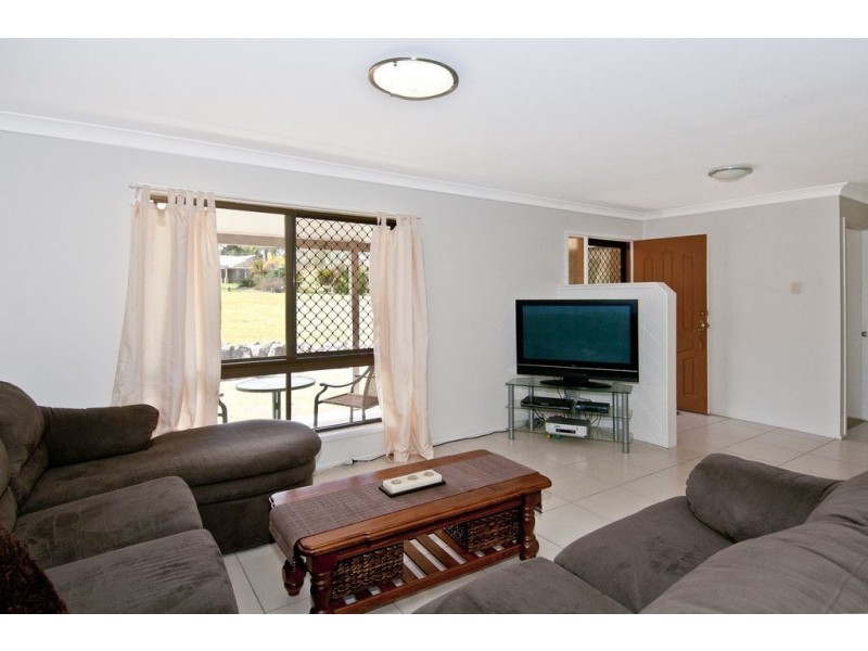 10 Erin Court, Gleneagle QLD 4285