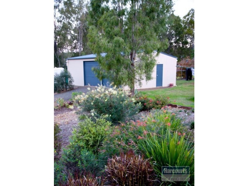 27 Kamala Court, Cedar Vale QLD 4285