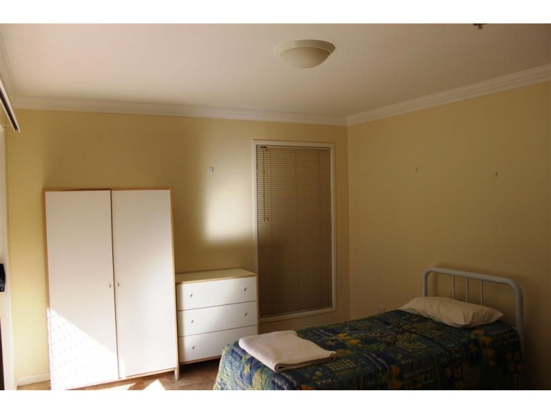 32 Albert Street, Beaudesert QLD 4285