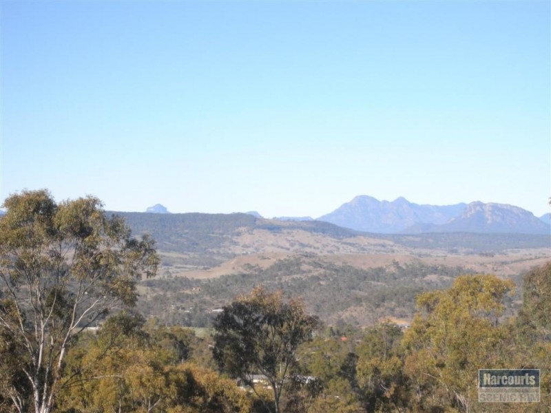46 Brooks Drive, Kooralbyn QLD 4285