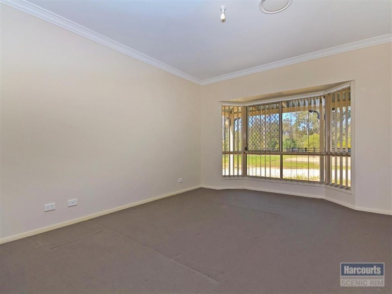 23 Pardalote Court, Greenbank QLD 4124