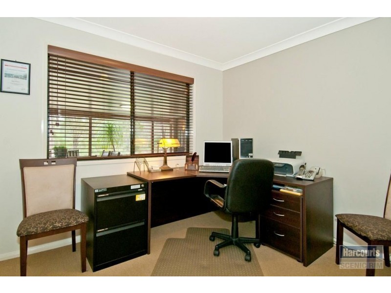 126 Peppertree Drive, Jimboomba QLD 4280