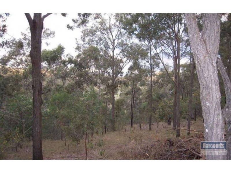 6 Muirhead Close, Kooralbyn QLD 4285