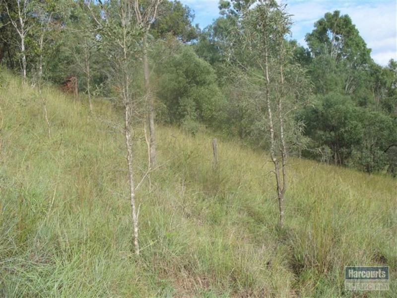 6 Walker Drive, Kooralbyn QLD 4285